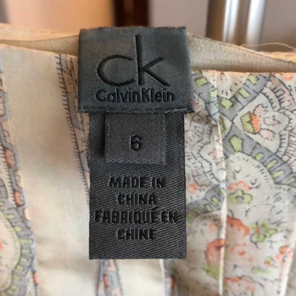 Skirt - Picture 2 of 3